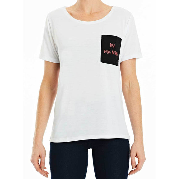 CAMISETA FRASE BUSY DOING NOTHING - M.Officer