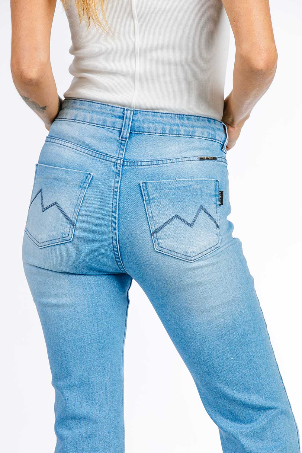 CALÇA JEANS BOOT CUT C4 LIGHT BLUE