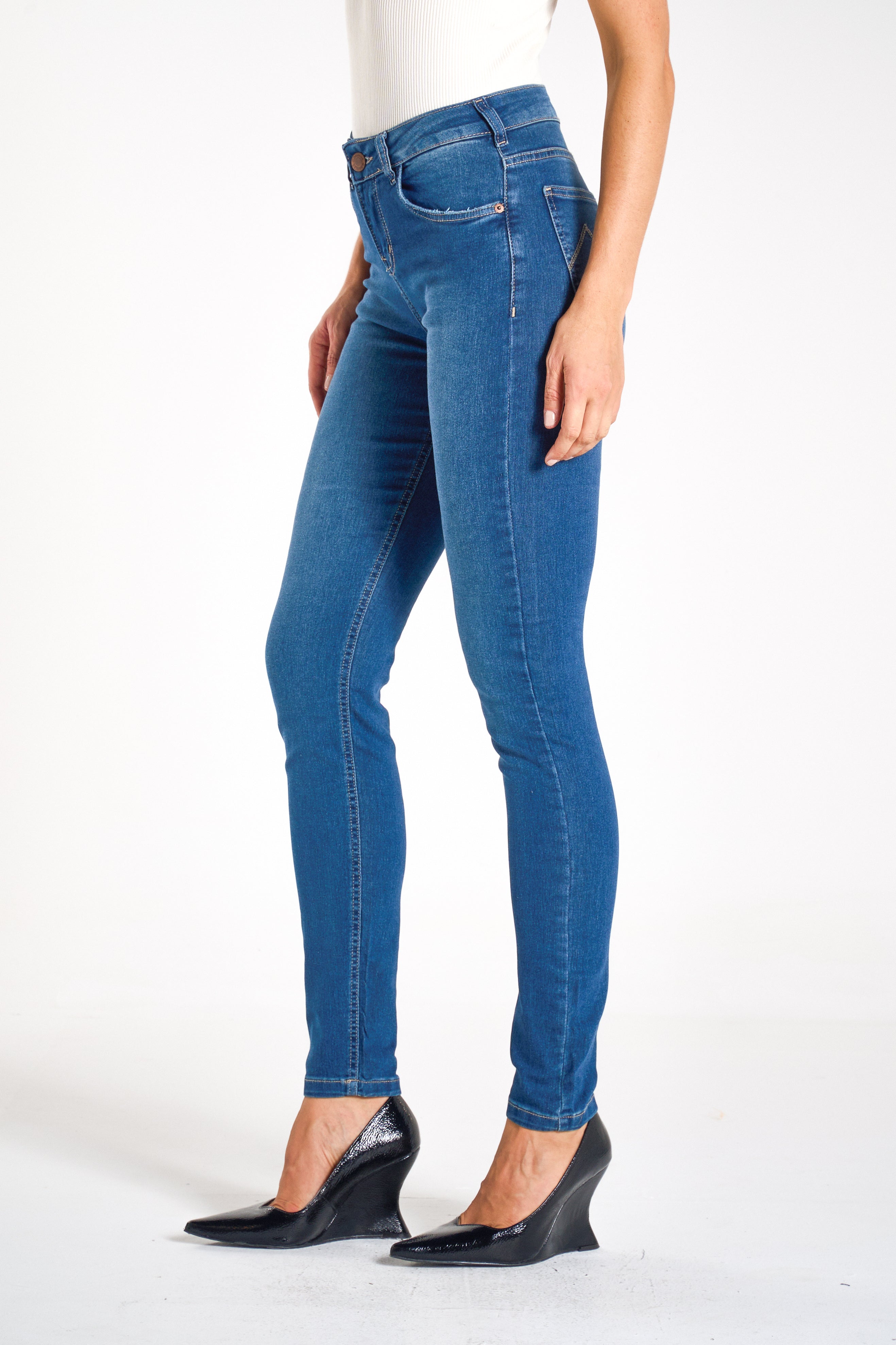 CALÇA JEANS SUPER SKINNY C3 DARK BLUE