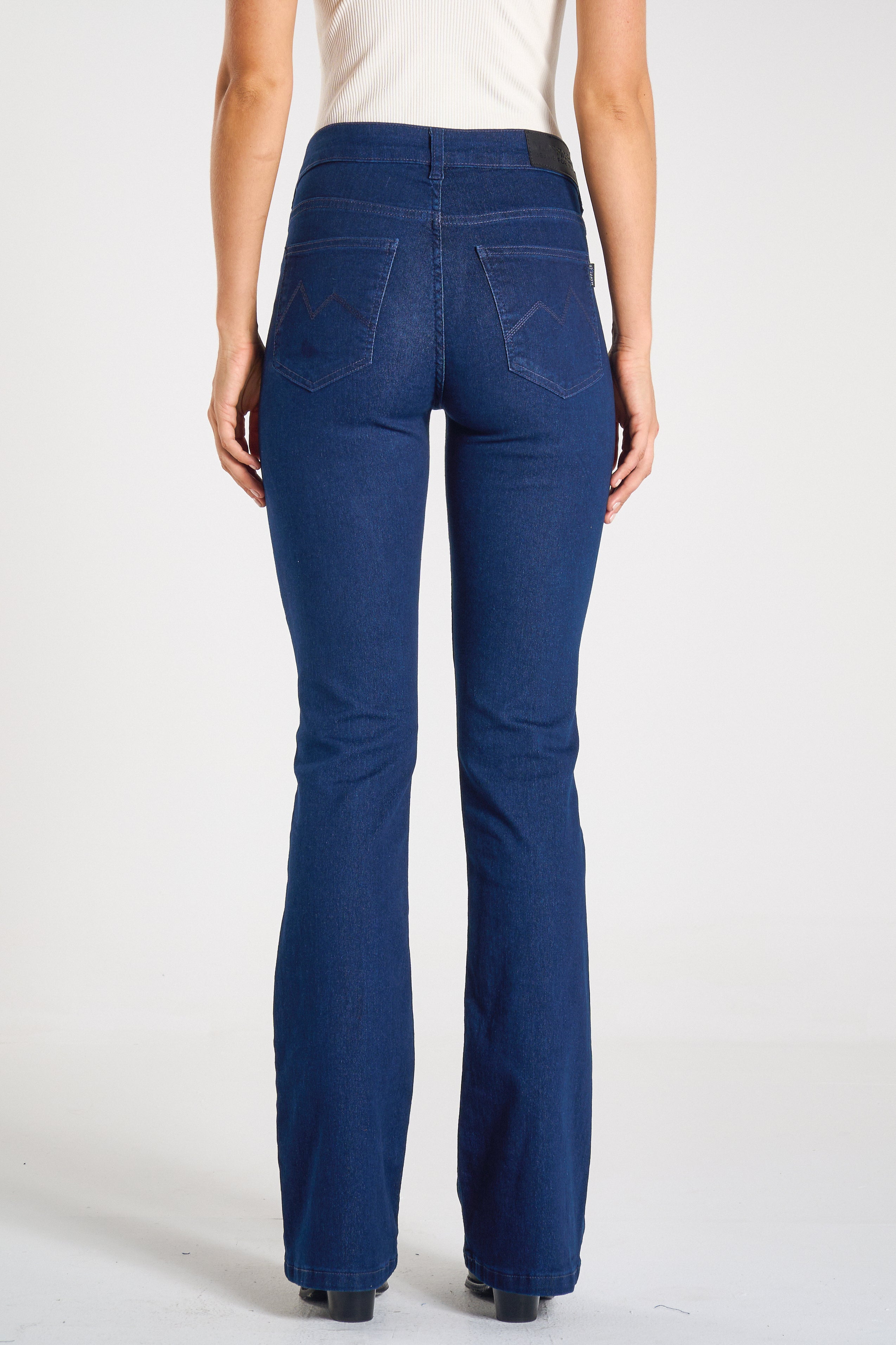 CALÇA JEANS BOOT CUT C3 AMACIADO