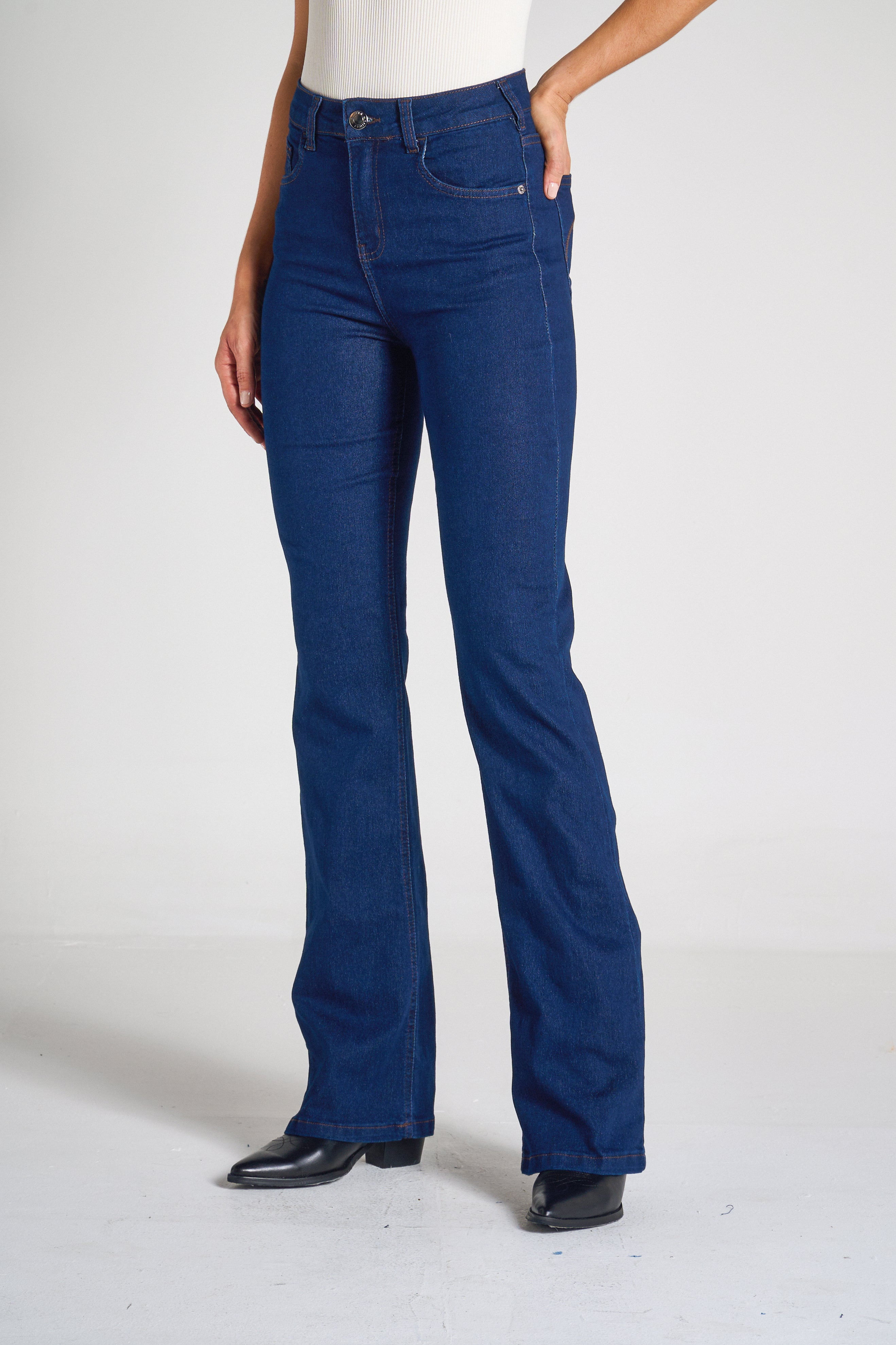 CALÇA JEANS BOOT CUT C4 AMACIADO