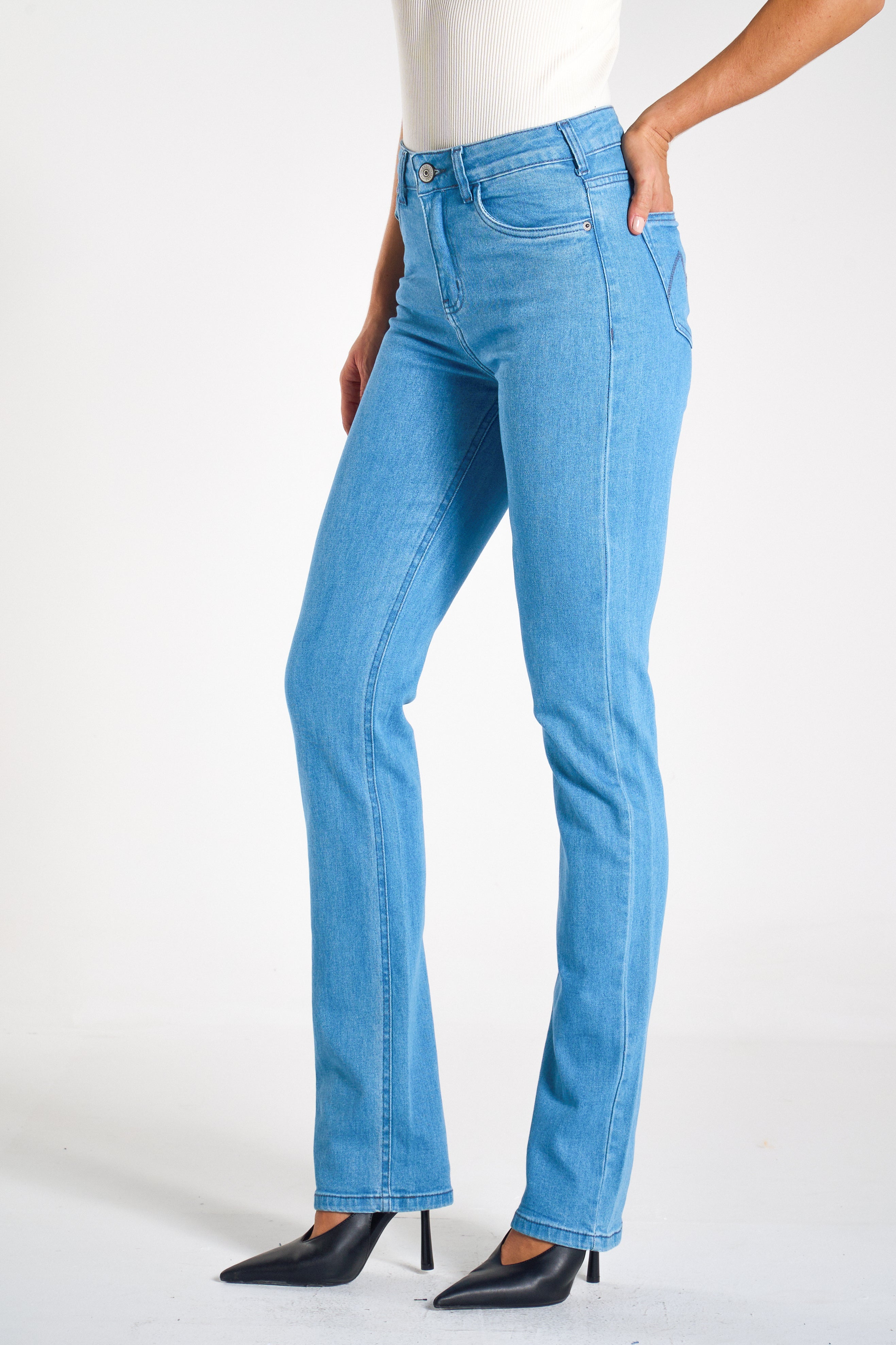 CALÇA JEANS RETA C4 LIGHT BLUE 25