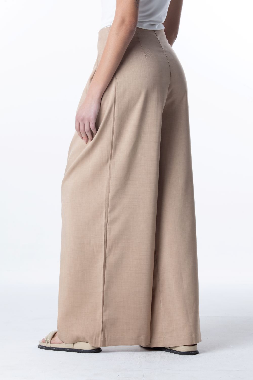 CALÇA AMPLA FEMININA