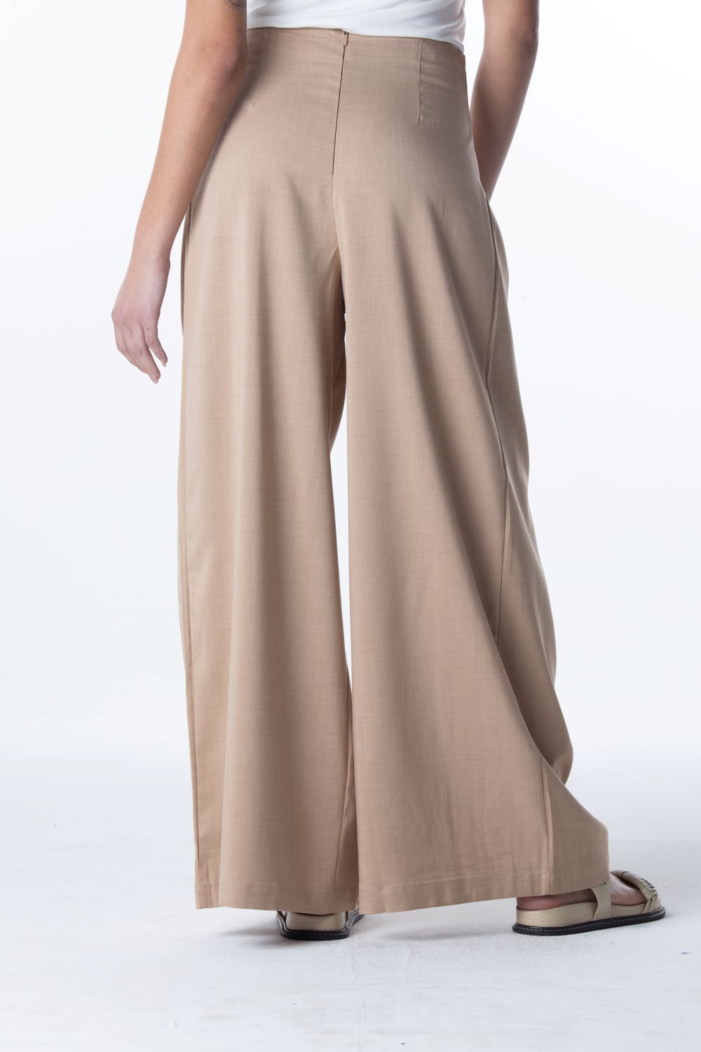 CALÇA AMPLA FEMININA