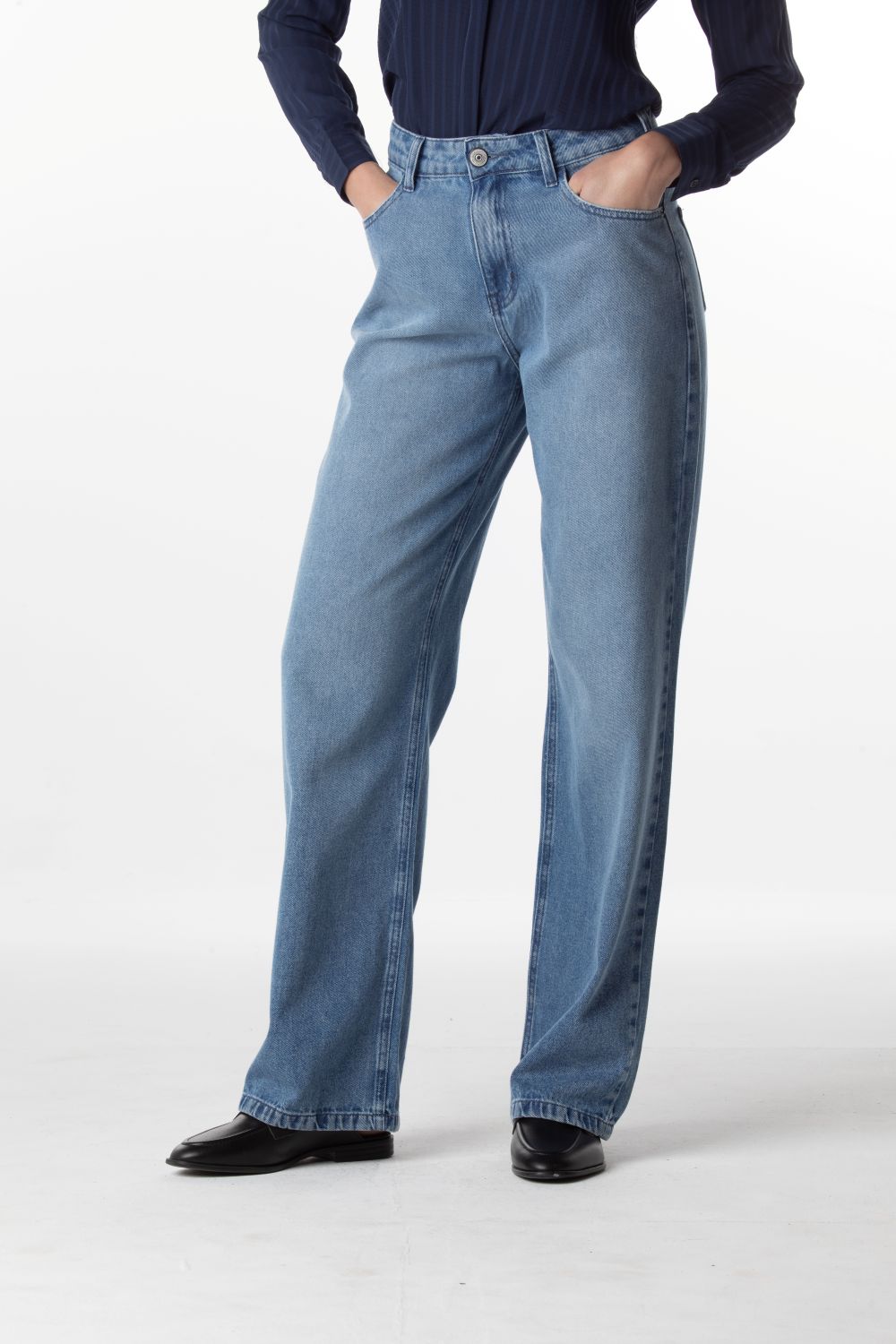 CALÇA JEANS UNISSEXY SEMI BAGGY LIGHT BLUE