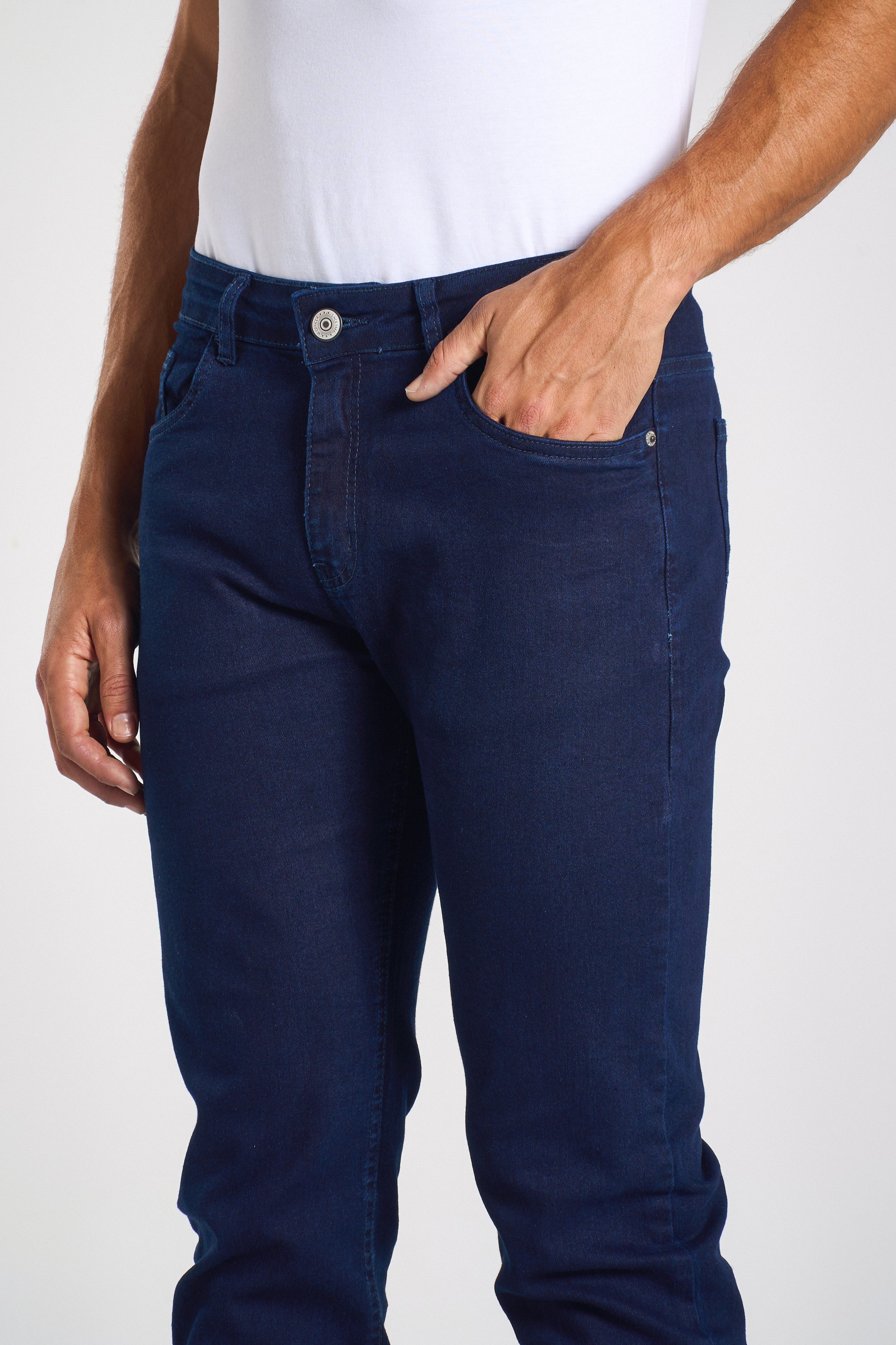 CALÇA JEANS RETA AMACIADO 25