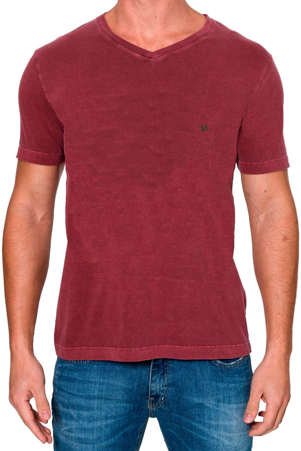 CAMISETA COMFORT GOLA V BASIC - M.Officer